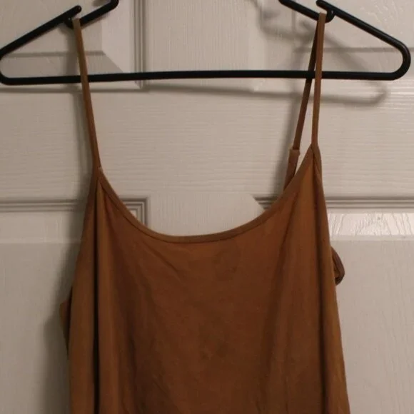 Cami-010 - Picture 1 of 1